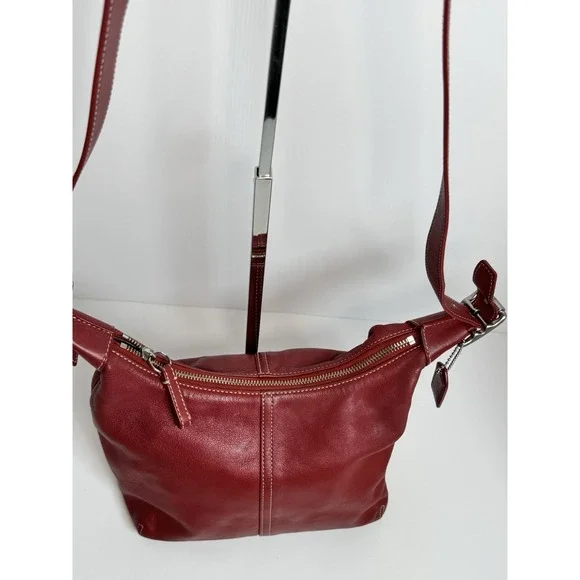 Coach Legacy Red Leather Hobo Shoulder Bag Purse 9566 - Picture 3 of 12